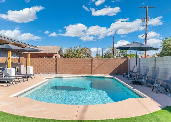 5 Min To Old Town, Pool, Putting Green, Bbq * Scottsdale