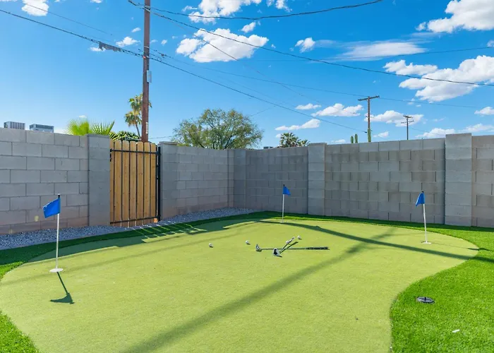 Holiday home 5 Min To Old Town, Pool, Putting Green, Bbq