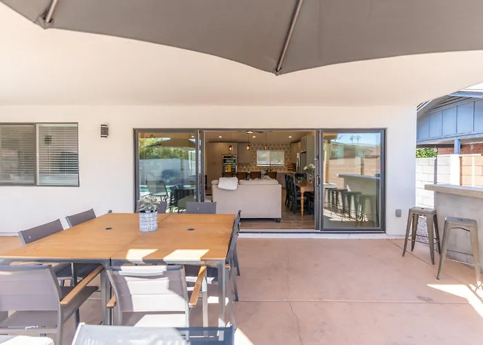 5 Min To Old Town, Pool, Putting Green, Bbq Holiday home